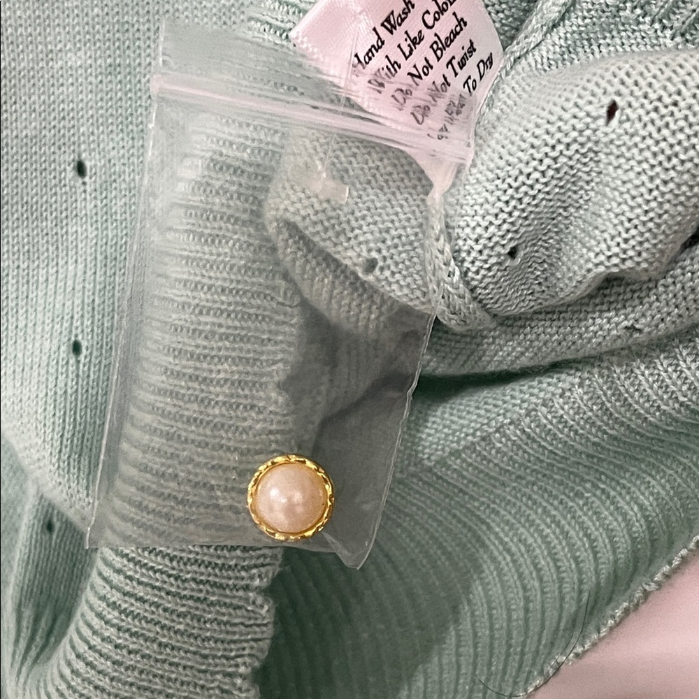 Mak B Mint Green Women's Cardigan - Picture 8 of 11